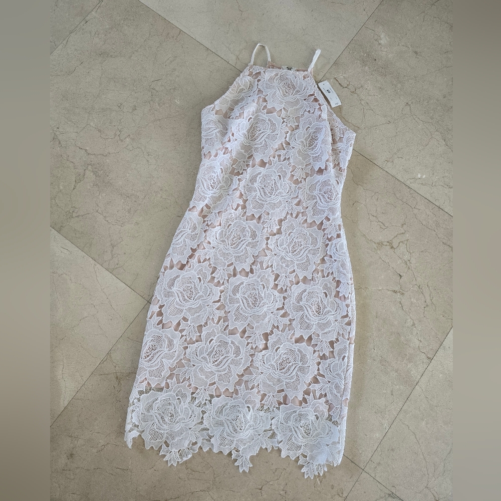 Elegant White Lace Dress